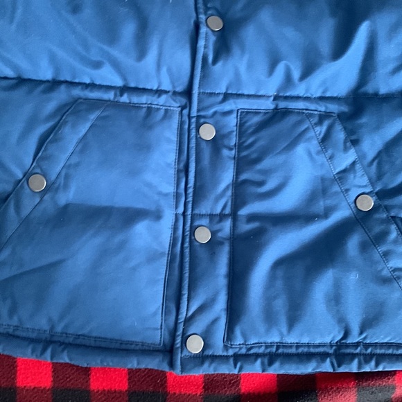 Old Navy vest - Picture 2 of 4